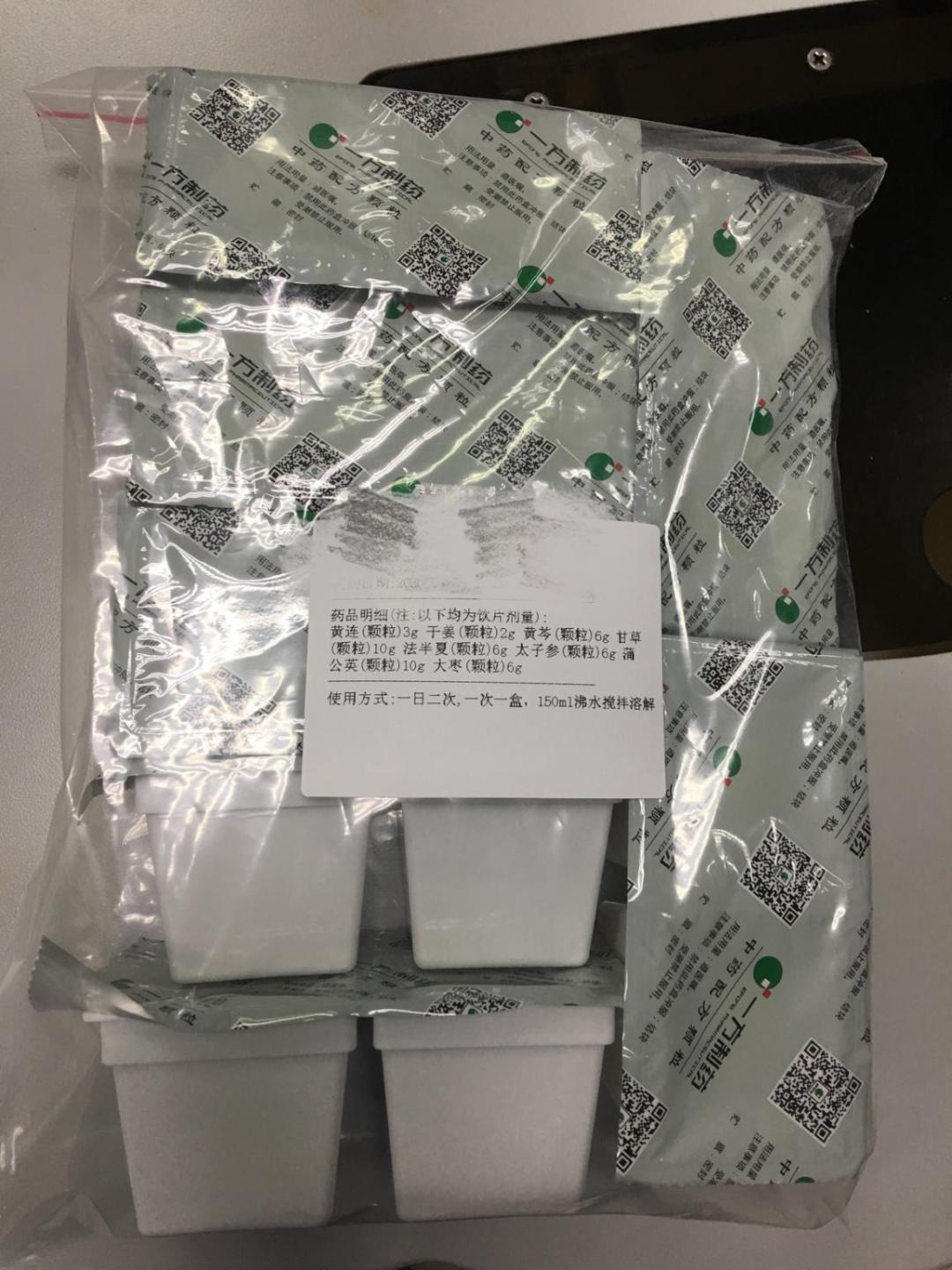 头发特别油是湿气重了,头发出油是湿气重最简单的方法