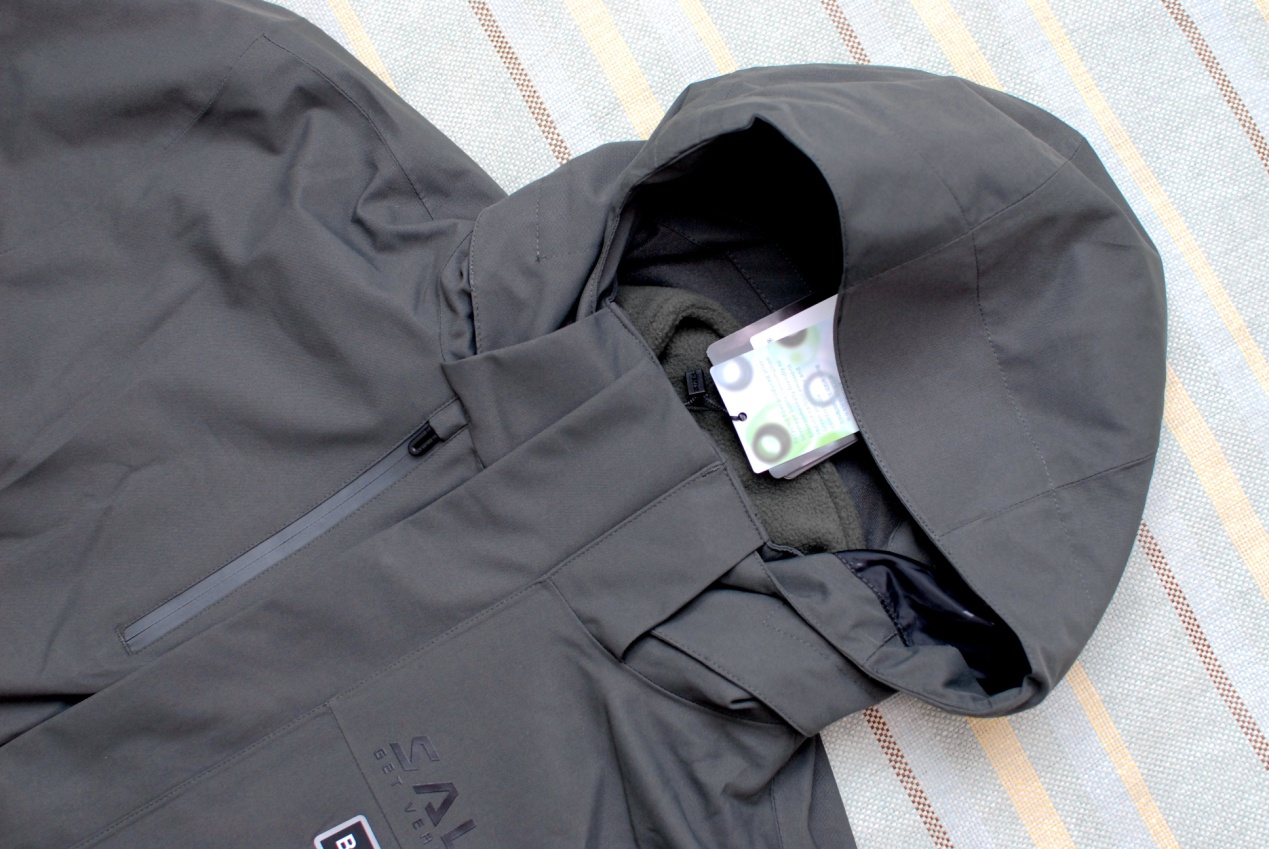 沙乐华冲锋衣能排第几,沙乐华和狼爪冲锋衣哪个好