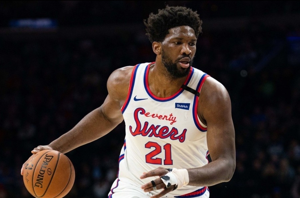 球鞋上脚集锦：假球！黑哨！利指导气到爆