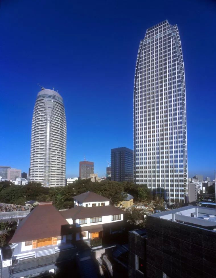 西萨佩里的死因,西萨佩里怎么死的