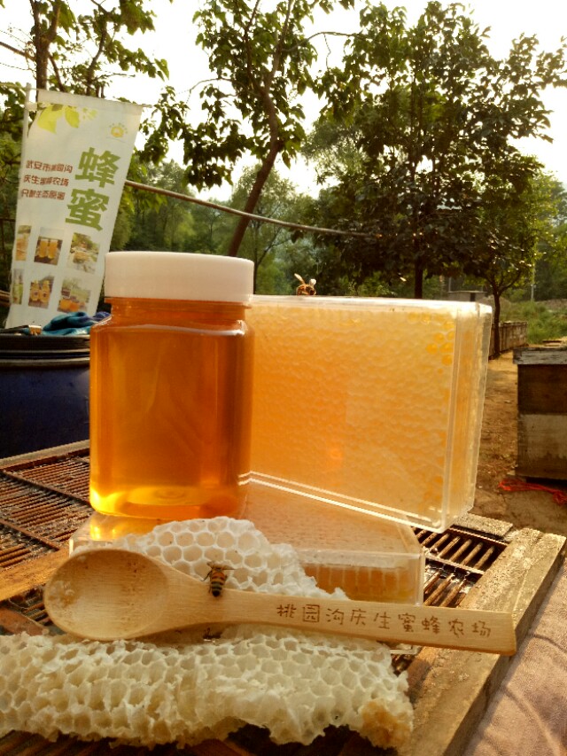 蜂蜜和蜂蜜饮品的区别,蜂蜜制品和蜂蜜的区别