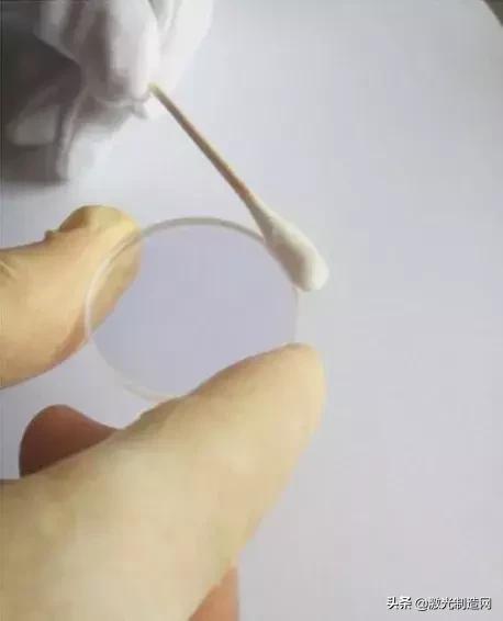 激光镜片怎么擦干净,激光镜片灰尘清洁