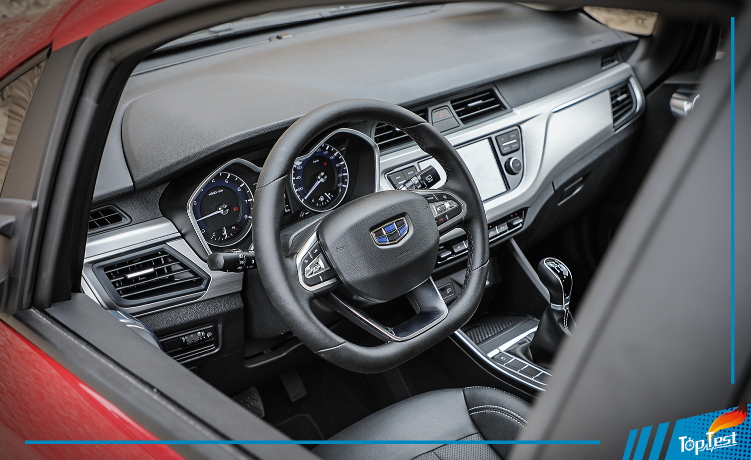 适合家族用的设计,吉利远景x32018周年纪念版无天窗