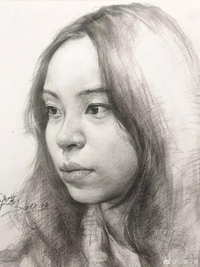 画素描时的动作细节描写作文,最难画的素描质感看看如何表现