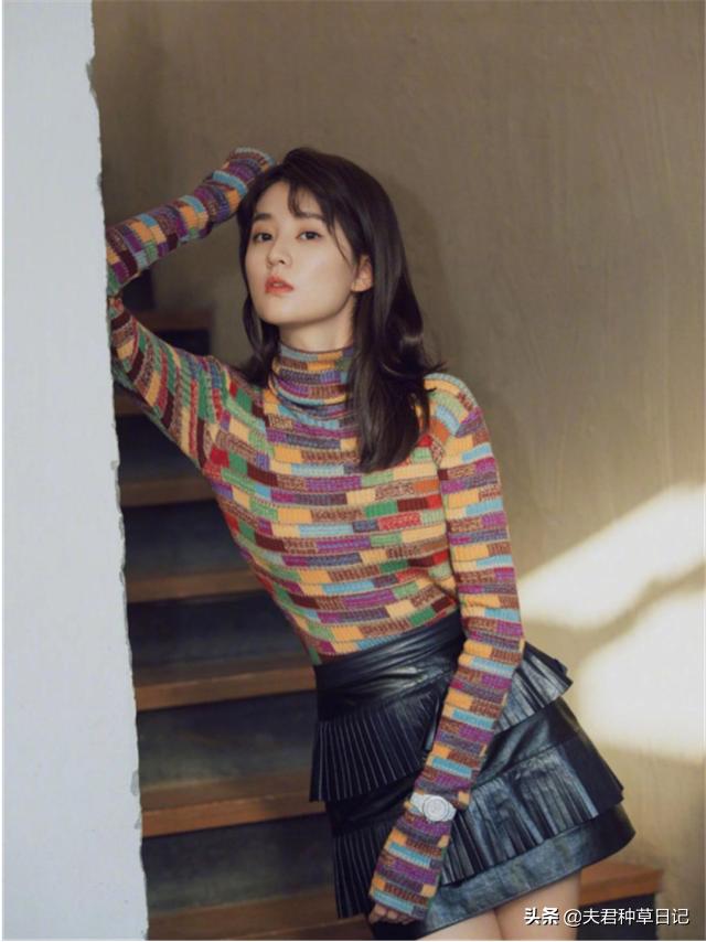 羊毛卷真的老吗,今年最流行减龄的羊毛卷