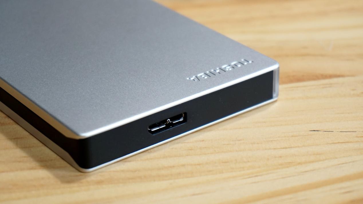 东芝canvioslim评测,东芝移动硬盘slim好用吗