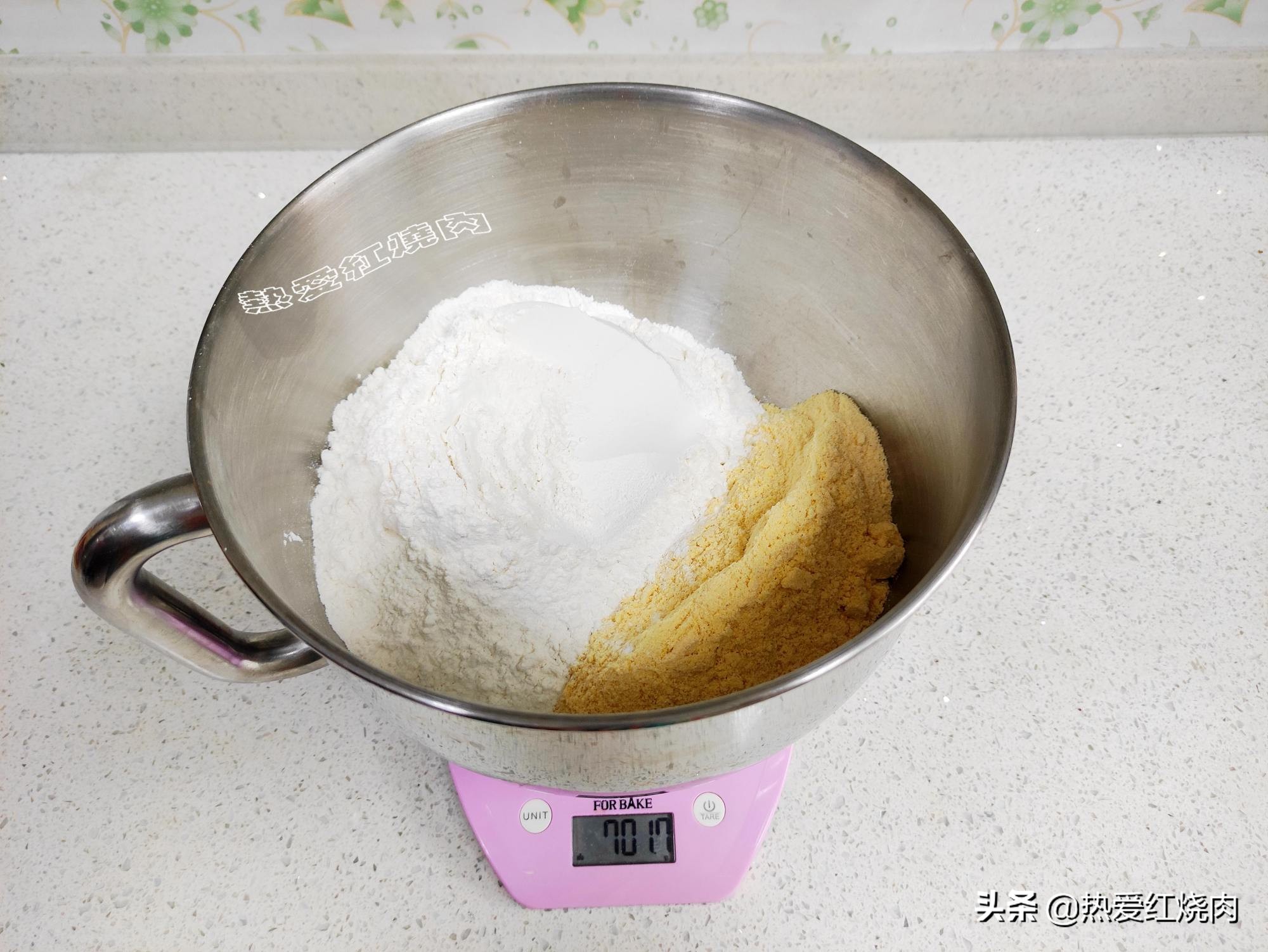 馒头蒸熟发酸怎么处理才好吃,自己蒸馒头为什么那么硬