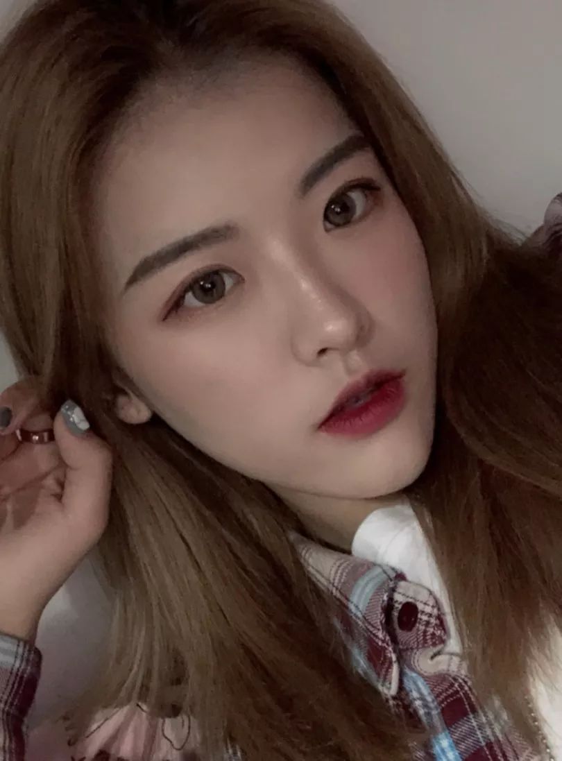 强势吊打405,阿玛尼这支新色你一定要有