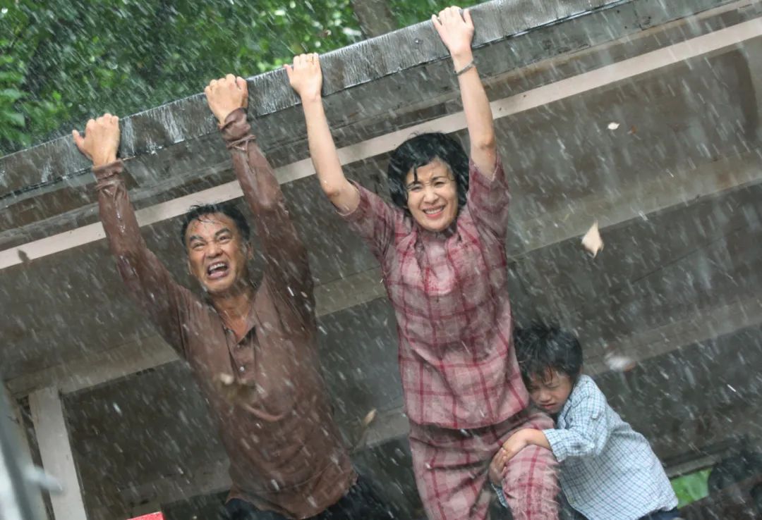 近20年评分最高的十部电影，《色戒》垫底，《让*弹子**飞》仅第3