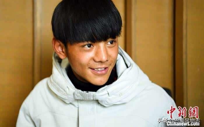 甘孜州和阿坝州的山怎么不一样,甘孜阿坝和西藏的区别