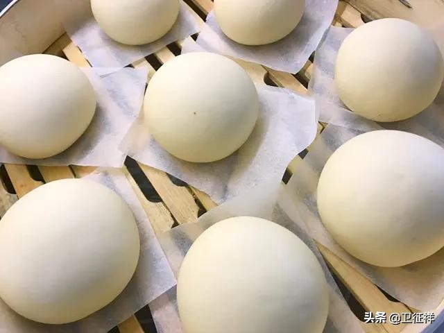 蒸馒头发黄，多加这几步，个个蓬松奶白