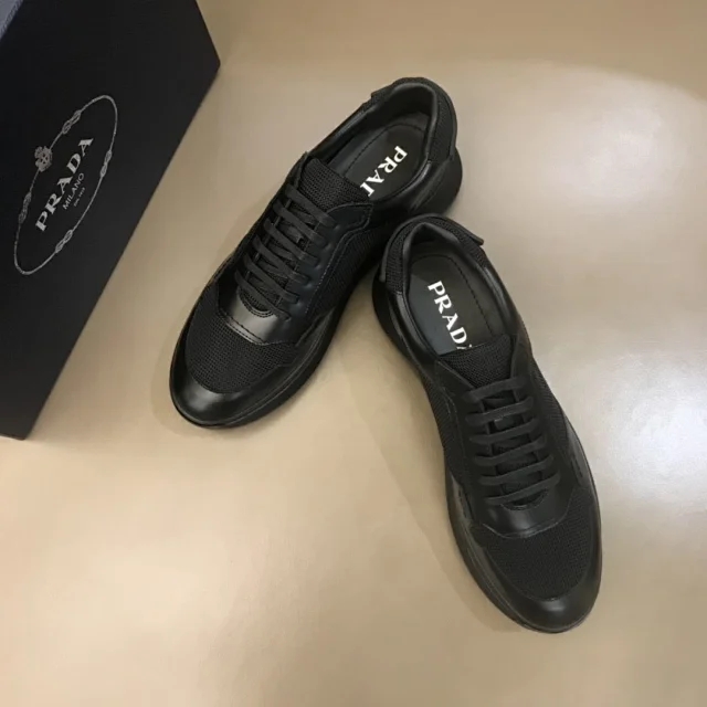 普拉达最新款黑武士跑鞋,普拉达黑武士610