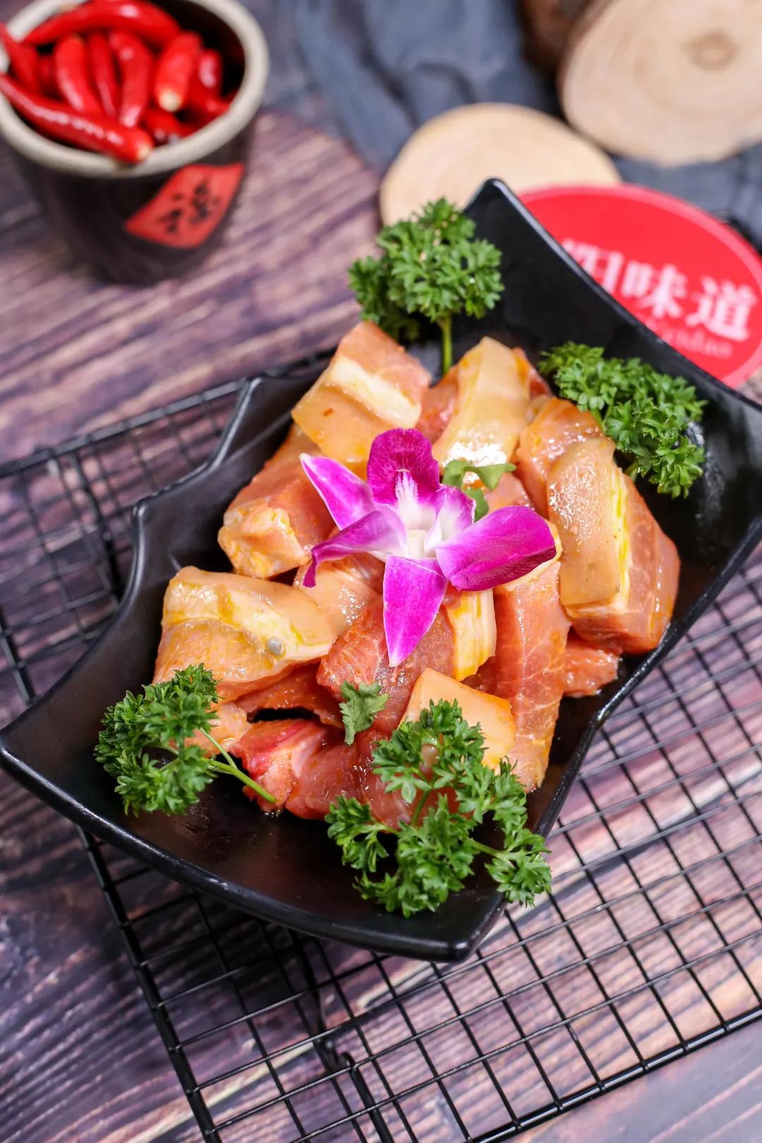 称霸绵阳5年的「西昌火盆烧烤」，菜品丰富敞开吃