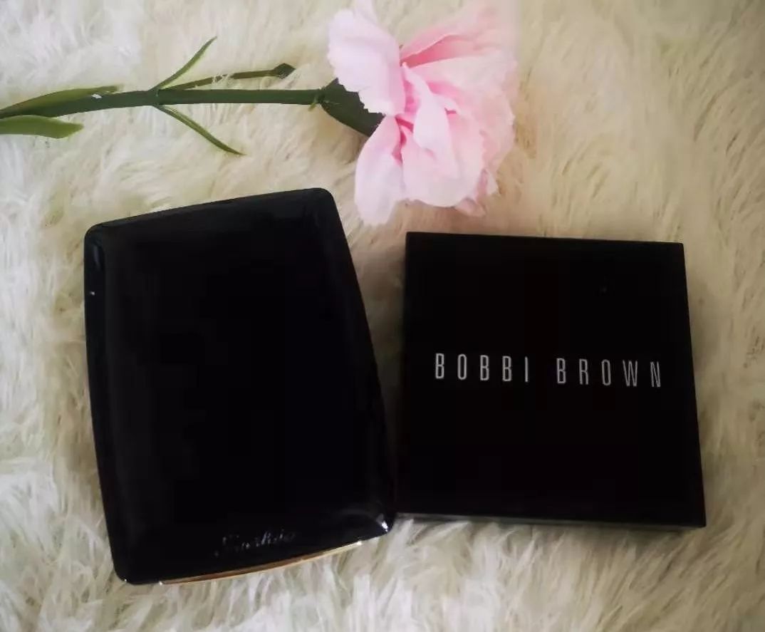 娇兰金钻修颜粉饼好用吗,娇兰金钻粉饼哪个色号遮瑕好