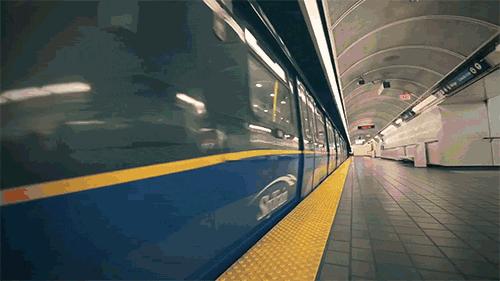 元朔路公交站和元朔路地铁站口,西安地铁四号线含元殿站在哪里