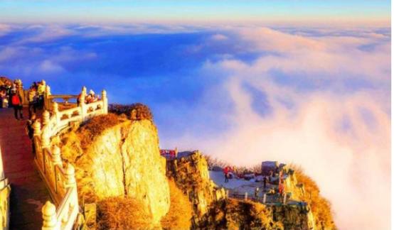 一起爬山吗我帮你拍照什么梗,一起去爬山我来拍照的图片