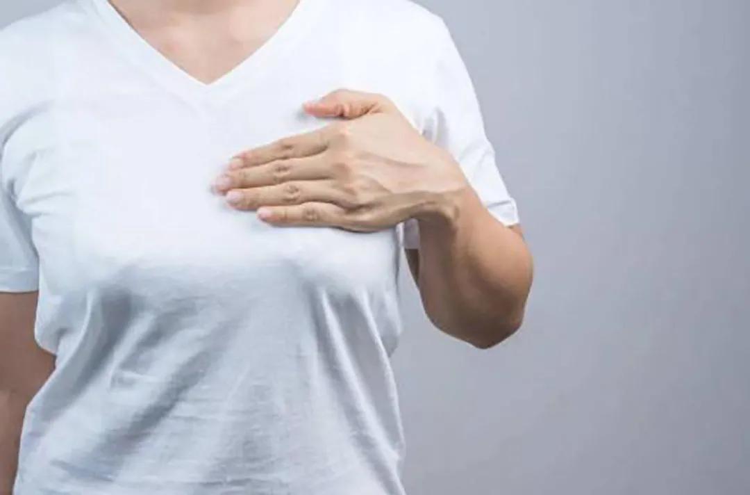 70岁老人化疗后手和脚肿正常吗,老人化疗之后身体越来越差