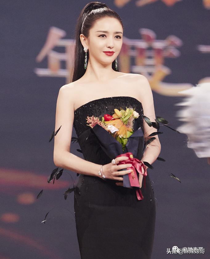 微博之夜谁拿奖谁尴尬,微博之夜为什么能请来这么多人