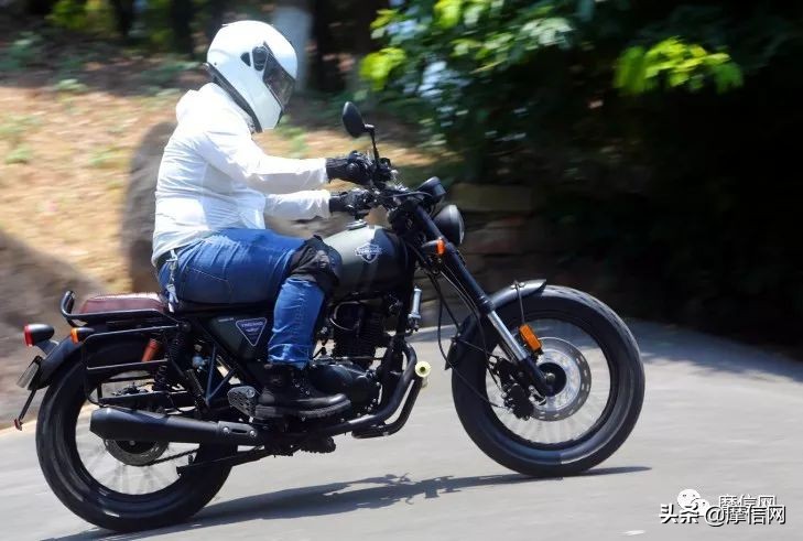 复古铁甲骑兵测评,银钢铁甲骑兵复古车200测评