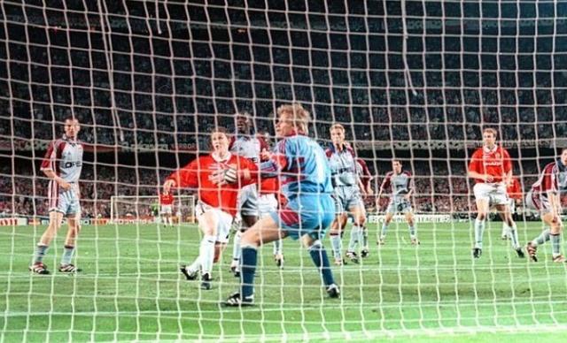 足球经典绝杀鲁尼,索尔斯克亚经典进球