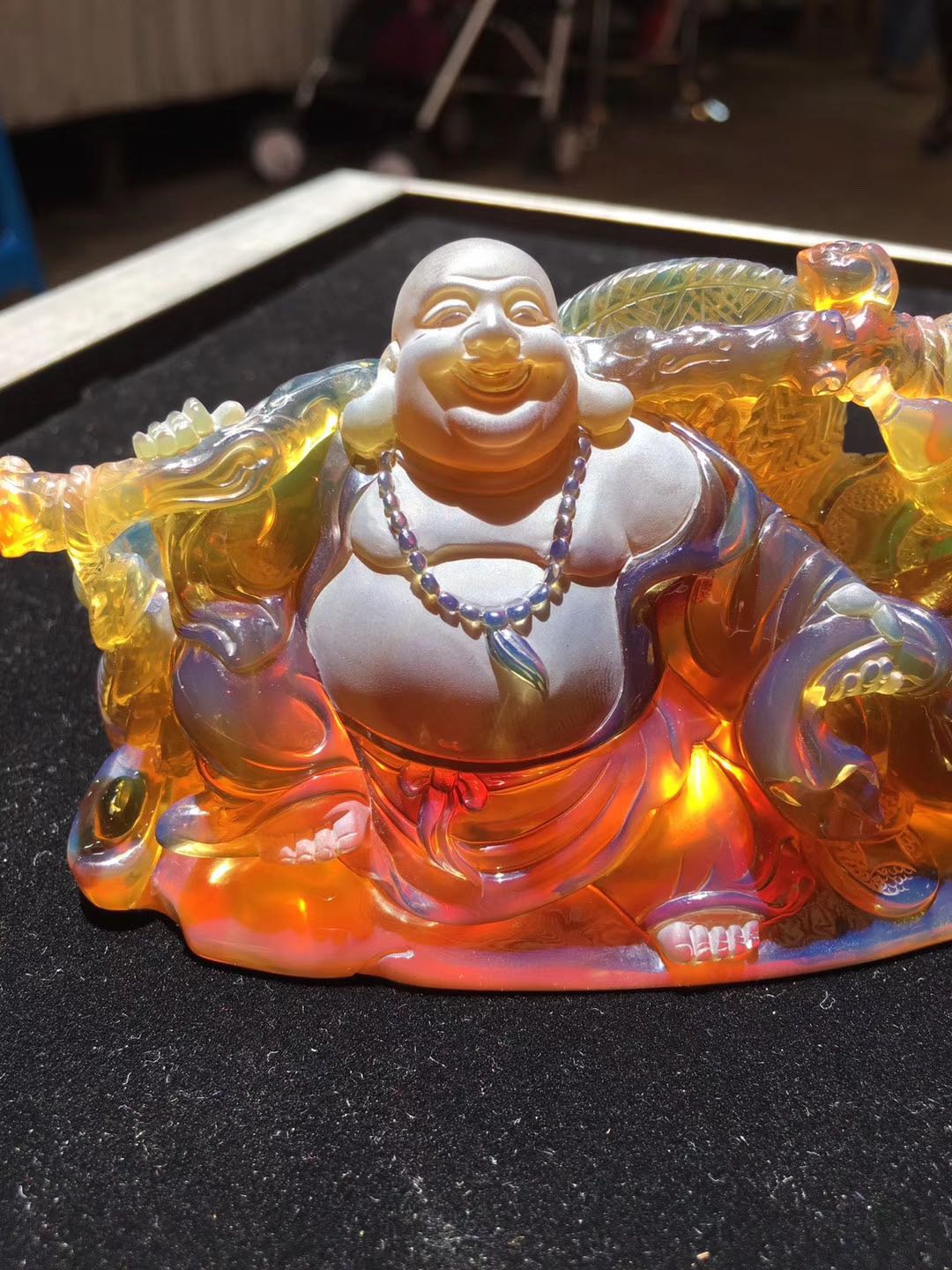 佩戴琥珀蜜蜡对身体有什么好处,成人佩戴琥珀蜜蜡