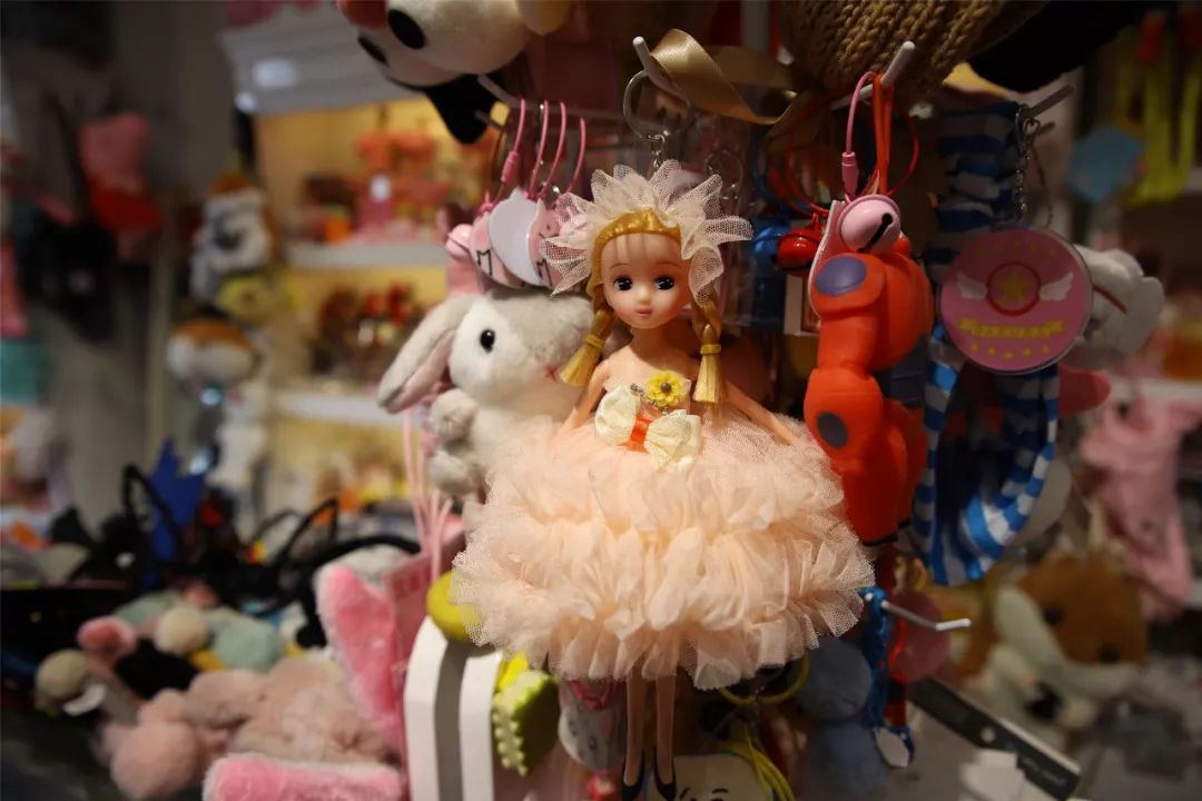 潢川97年美女,潢川女大学生回家创业