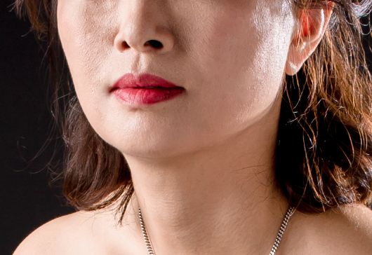 粉底厚重暗沉怎么办小妙招,粉底斑驳怎么补救小妙招