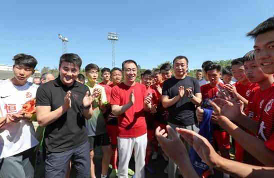 恒大足校精英青训初见成效,恒大足球青训全精英