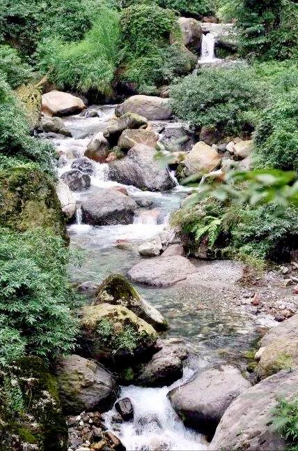 峨眉山舍身崖下金银财宝,峨眉舍身崖未解之谜