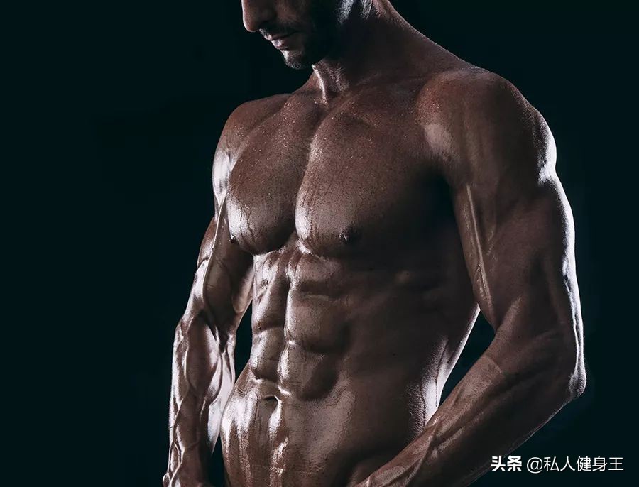 6个动作强壮前臂肌肉,想练出强壮的肩部吗推荐几个动作