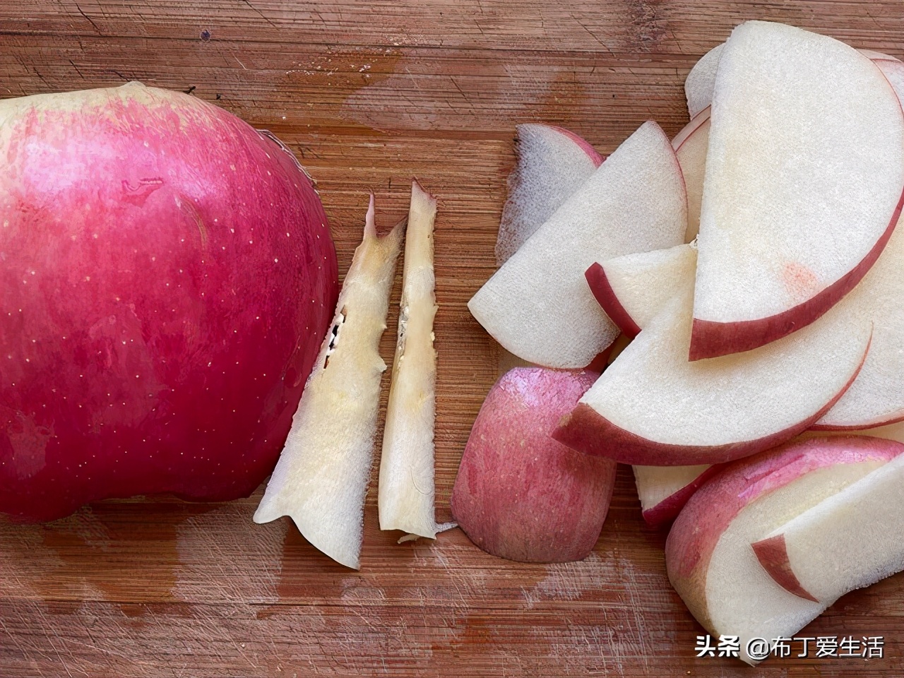 小孩夏季润肺去火糖水,孩子内热去火吃喝苹果汤
