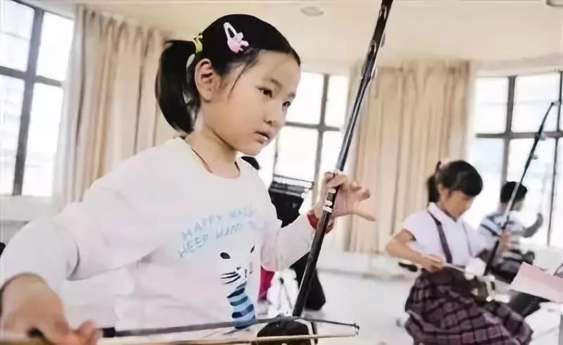 常见乐器特点和学习的难易程度,哪种乐器适合40岁的初学者