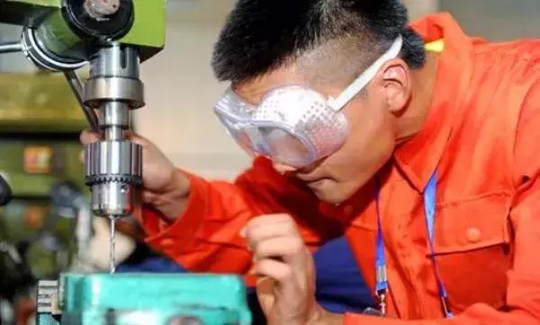 第五届中国海员技能大比武将于6月在舟山市举行