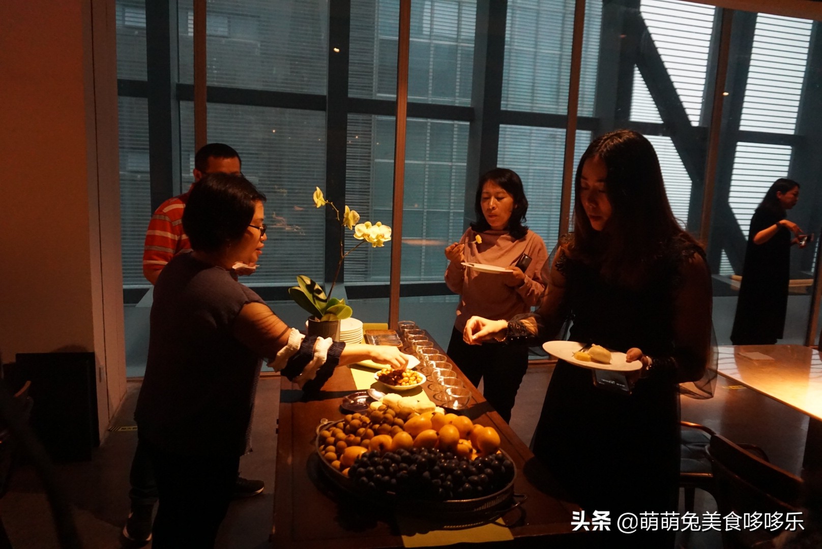 上饍·御上茗|清风不请,自然徐来,谷雨茶时,春意葱茏