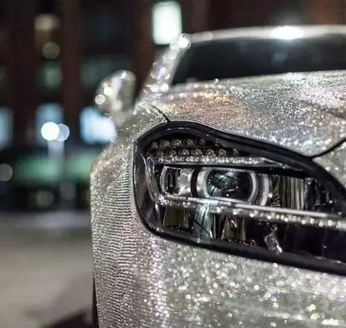 什么是宝石什么是水钻什么是水晶,水钻与钻石的区别