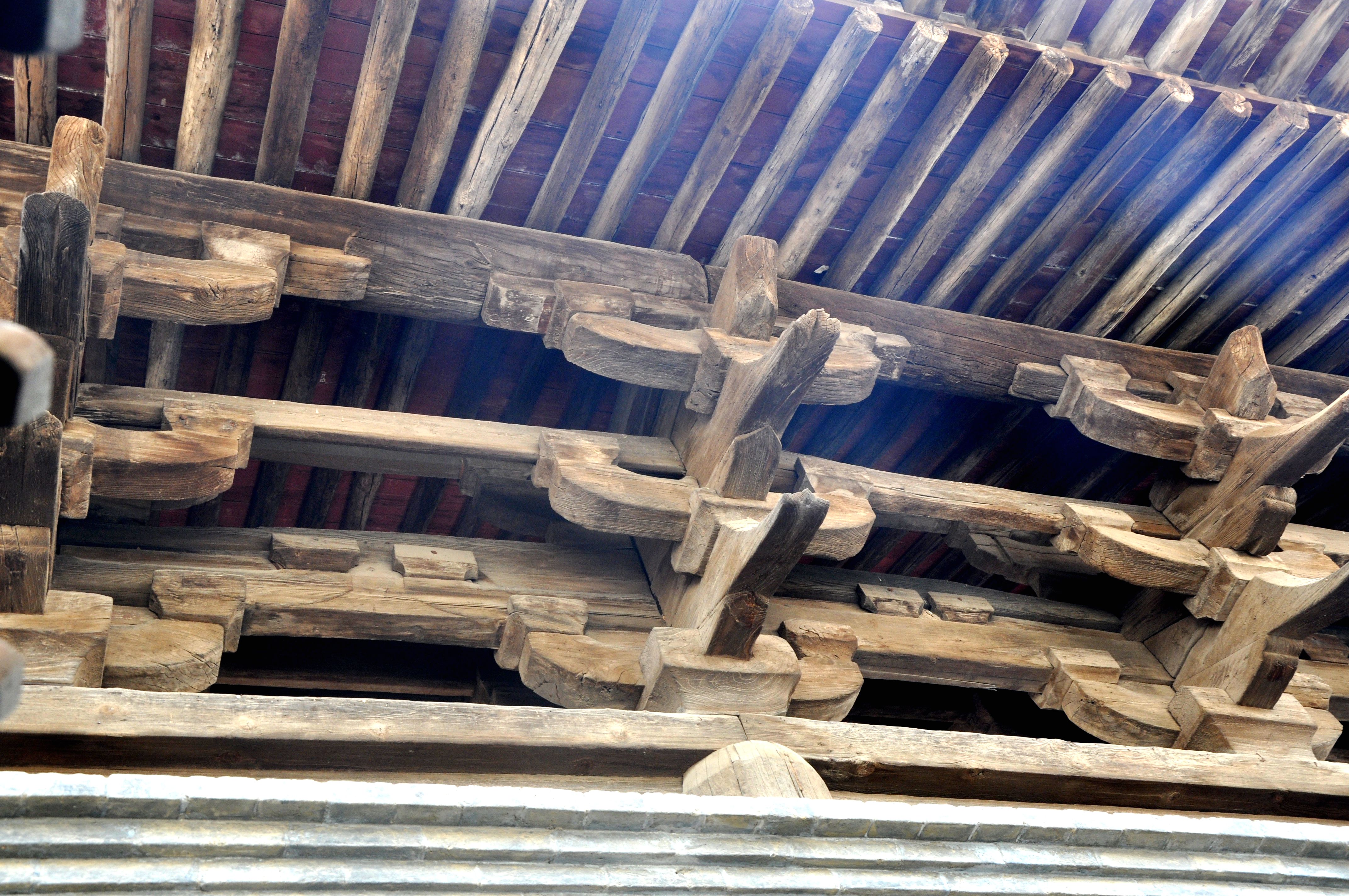 走出古色古香的大悲院,有一种欲说还休的感觉无以言表