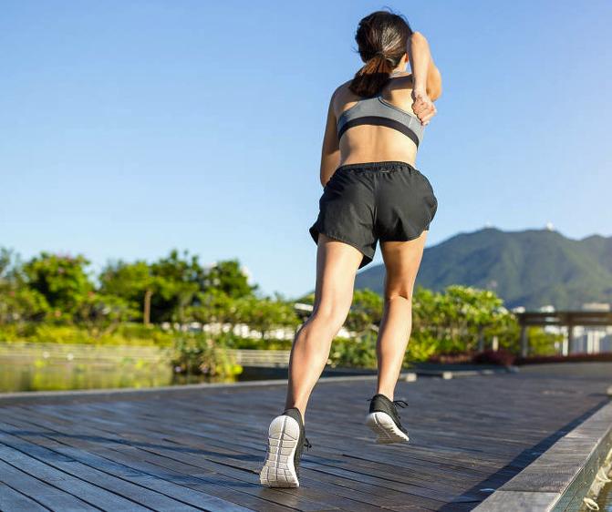 跑步穿什么跑步鞋最好,跑步坚持不下去的借口