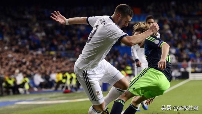 欧冠史上十大逆转集锦,欧冠史上十大逆转视频