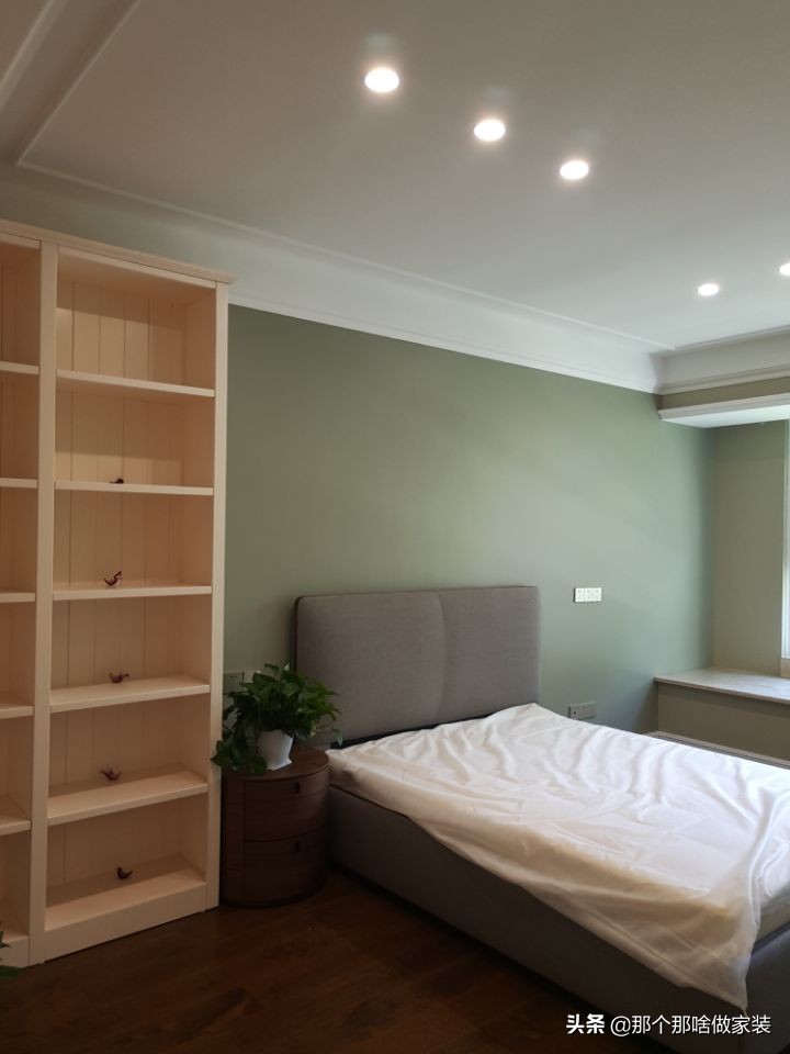 小房子装修床怎么选,家装卧室床怎么选择好看