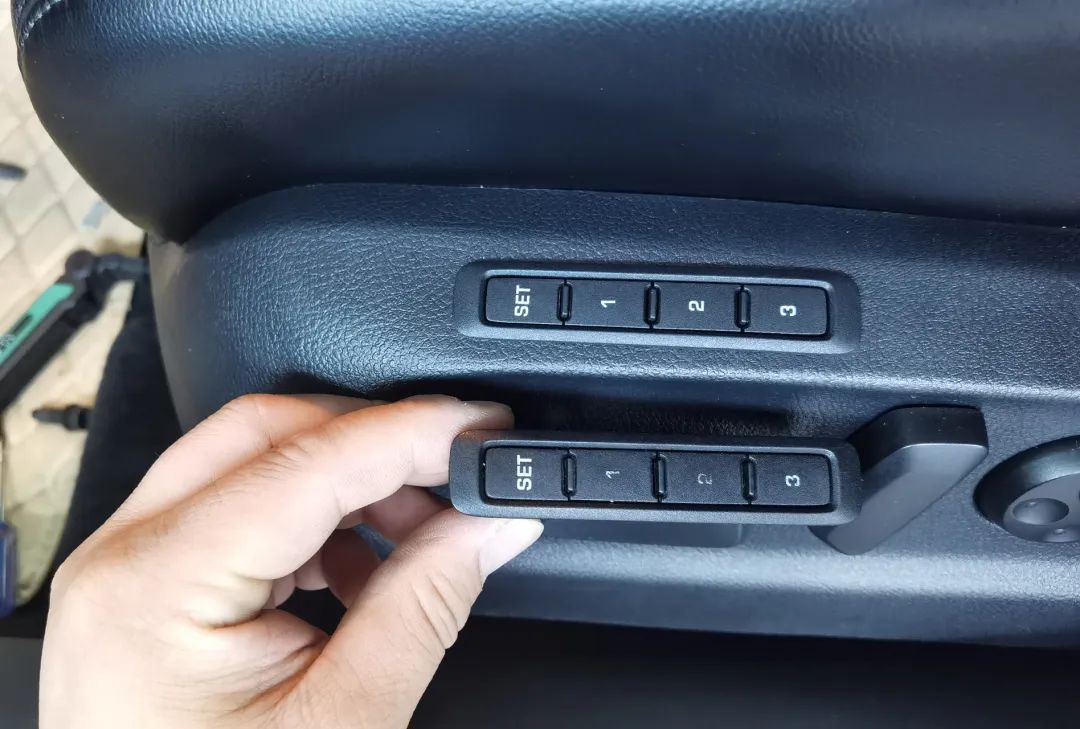 r36翻新改造全过程,大众r36这么老的车怎么还卖这么贵