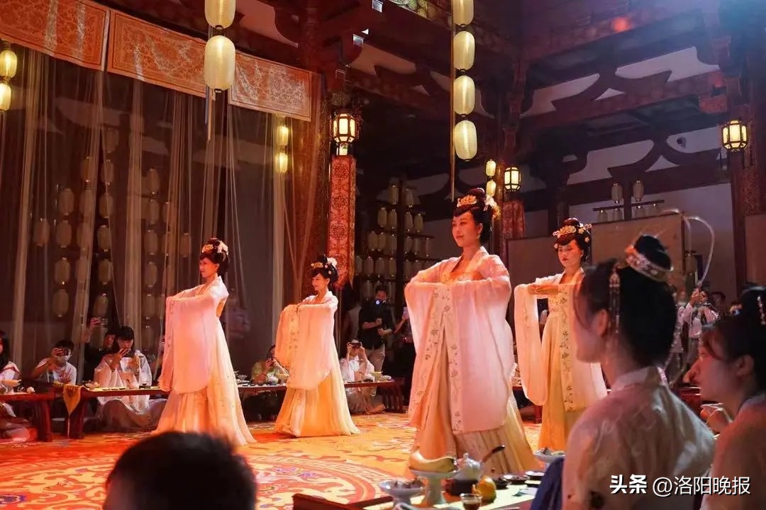 擦亮特色产业名片,擦亮特色品牌打造生态旧街