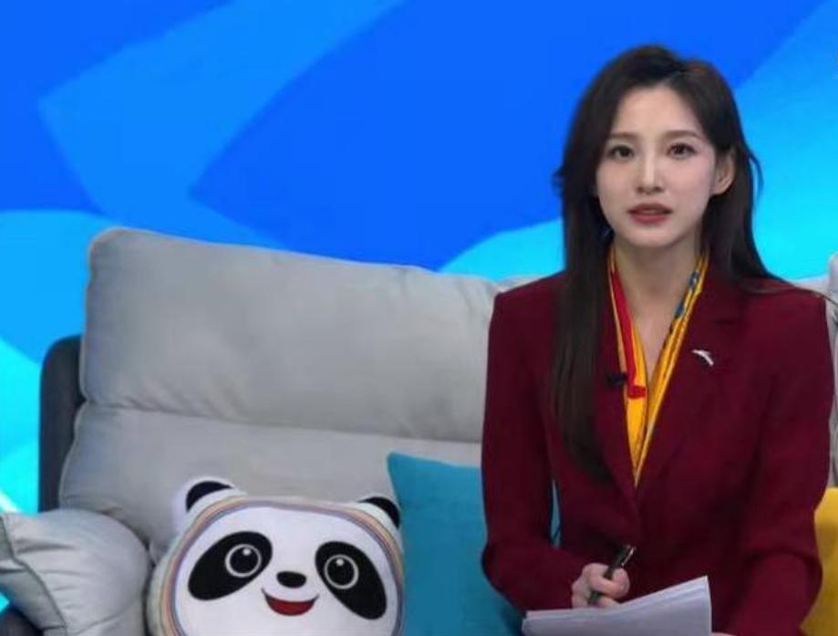 马凡舒主持春晚后，又获“冬奥会”青睐，黑历史却被网友诟病