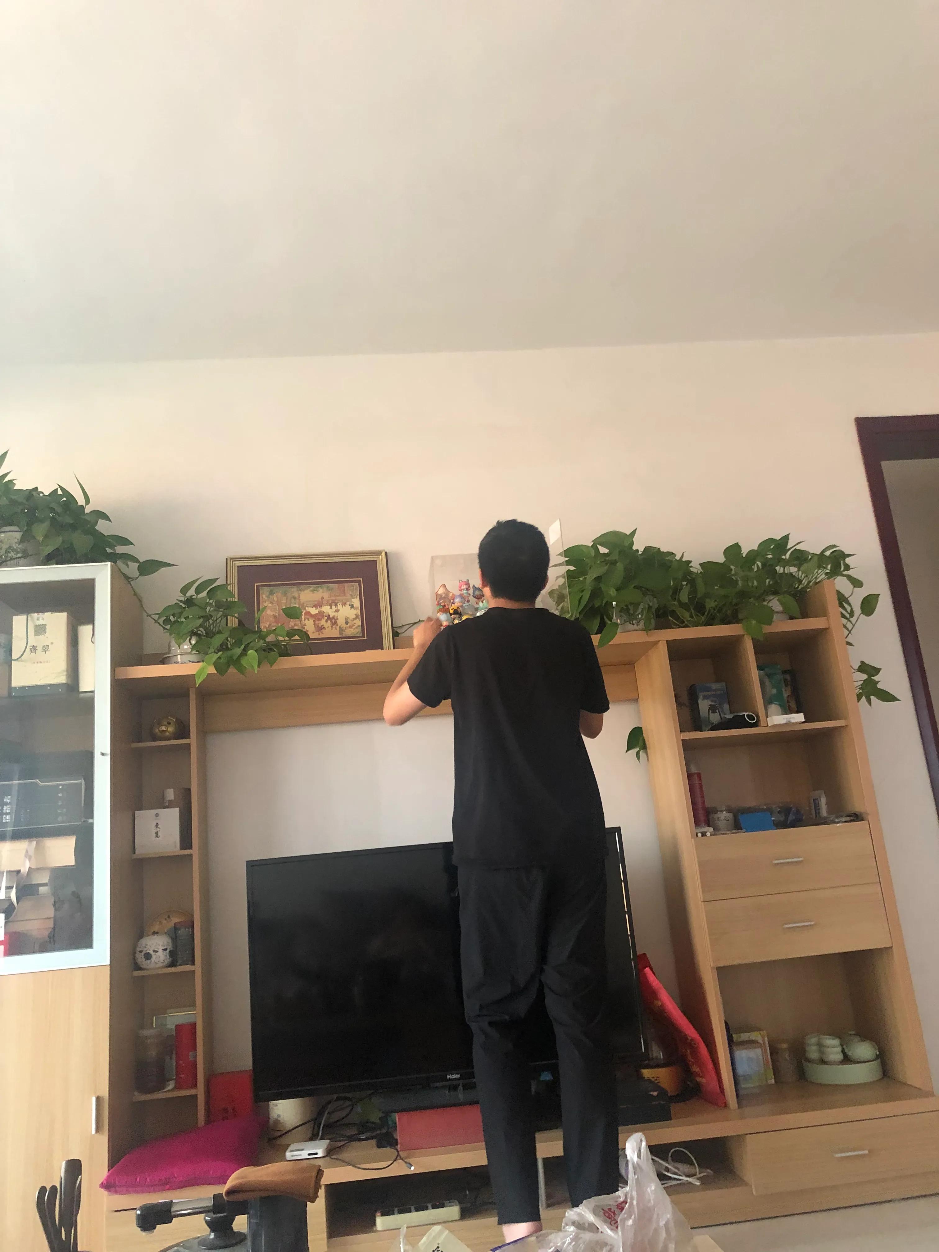 手被烫后起了一个大泡,手被烫个大泡