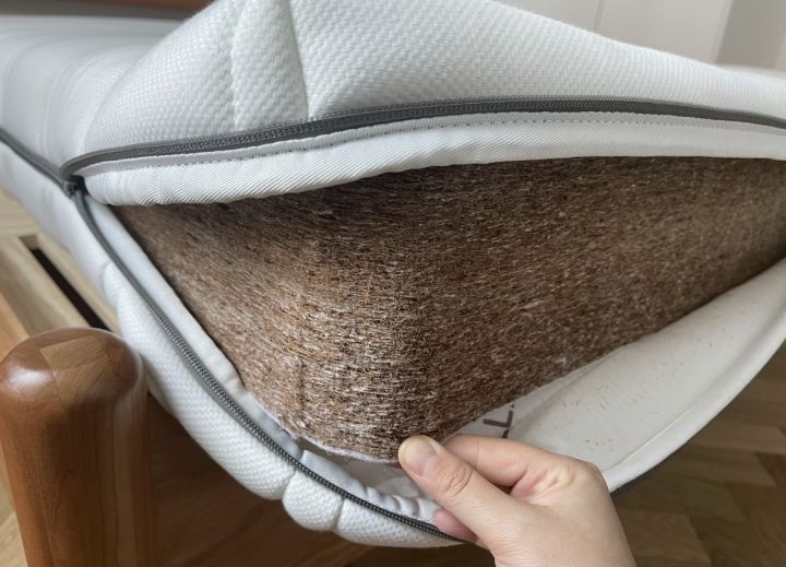 棕床垫太硬睡了腰酸背痛,腰酸背痛睡哪种床垫最好