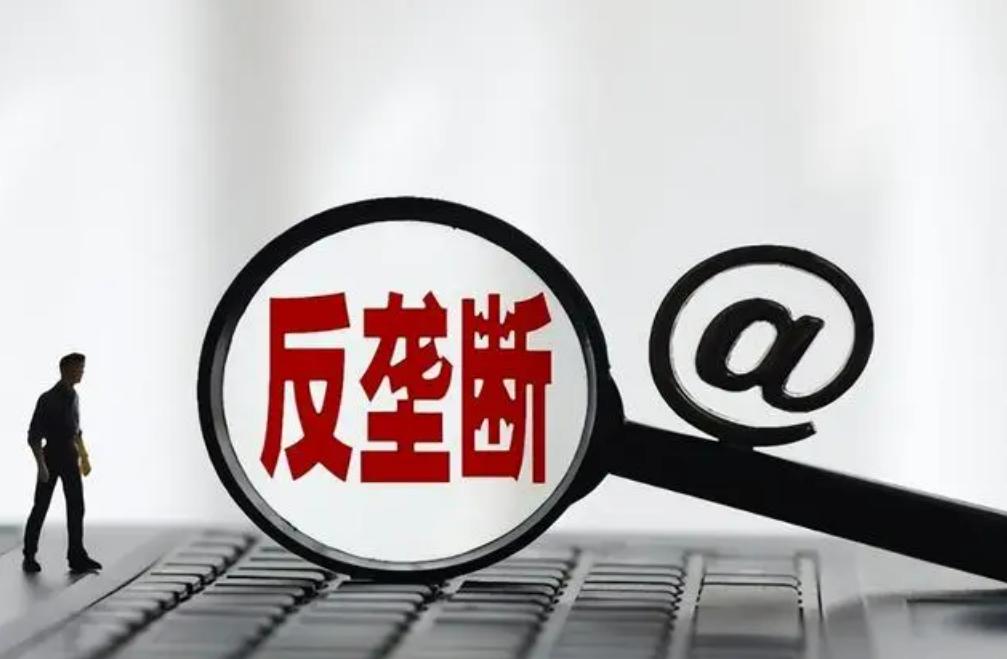 马云“套现”千亿后，在海外现身，互联网大佬们集体套现是为何？