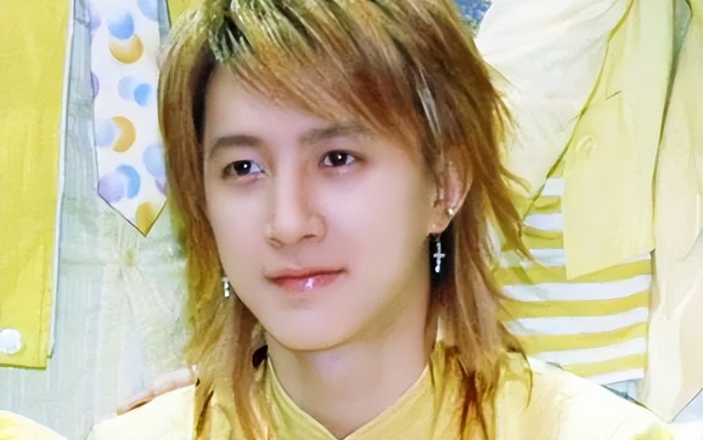 高晓松发文感叹前半生,高晓松三十八年过去弹指一挥间