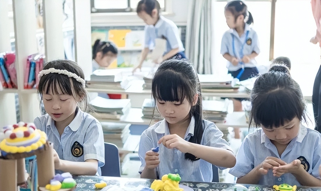 成就每个孩子的幸福童年,成就幼儿快乐而有意义的童年