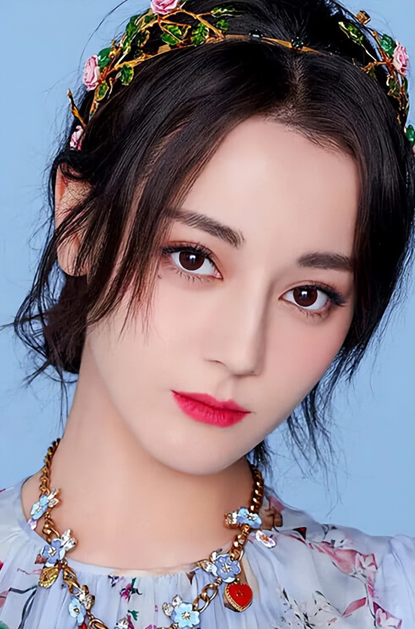 女演员迪丽热巴简历,迪丽热巴的简历