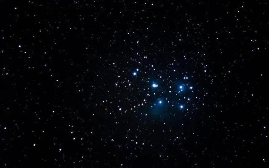 奥陌陌现在飞出太阳系了吗,太空中的奥陌陌是怎么回事