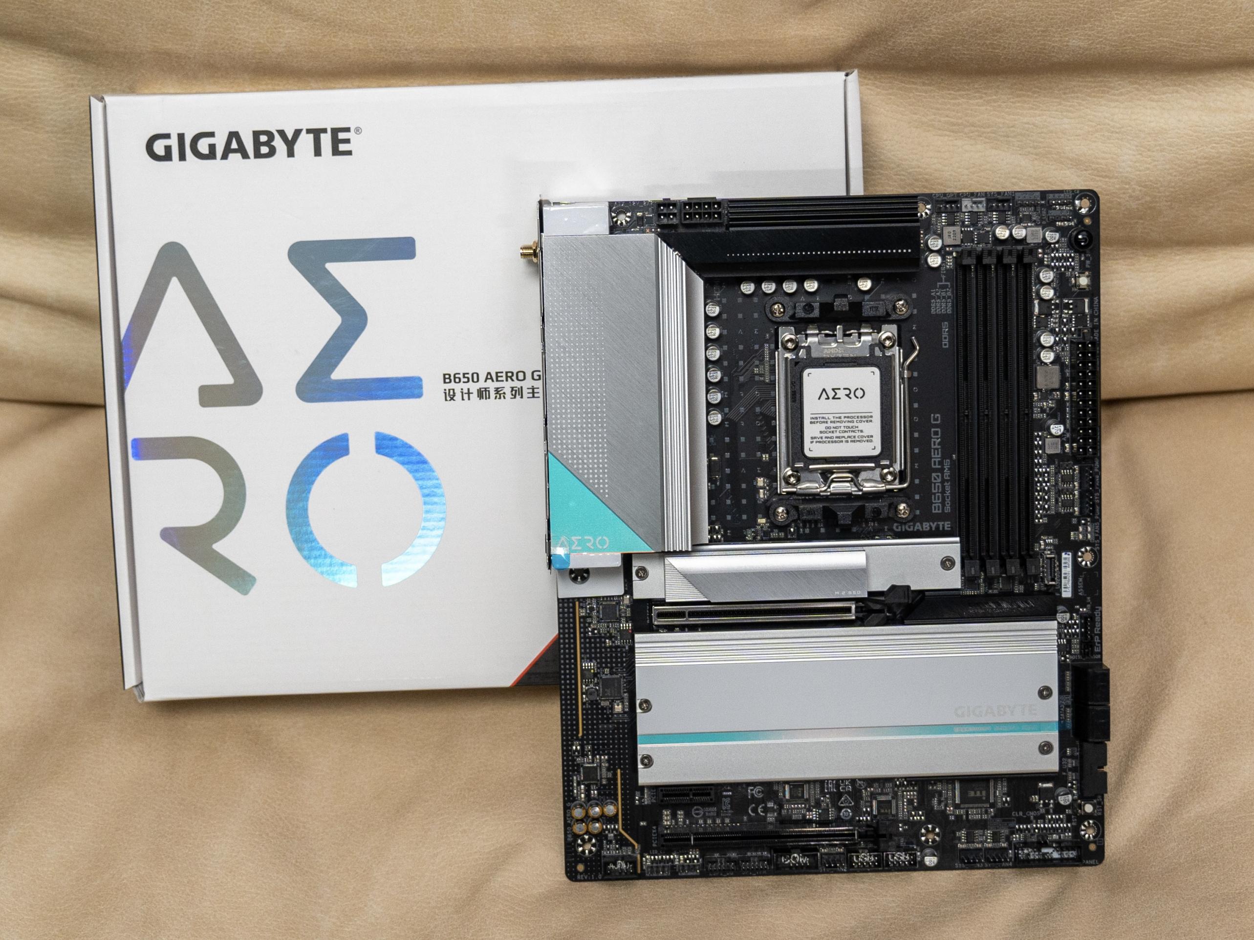 技嘉b660魔鹰和雪鹰b660主板,技嘉b650雪鹰评测